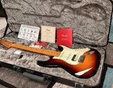 Fender American Ultra Stratocaster HSS (w/OHSC & Case Candy) with Maple Fretboard 2019 - 2025 Ultraburst