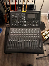 Midas M32R LIVE Digital Mixing Console 2018 - Present - Black