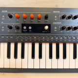 Arturia MiniFreak 37-Key 6-Voice Polyphonic Hybrid Synthesizer 2022-Present