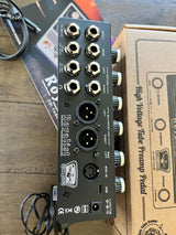 Tone King Royalist Tri-Tube Preamp Pedal