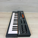 Arturia MiniFreak 37-Key 6-Voice Polyphonic Hybrid Synthesizer 2022-Present