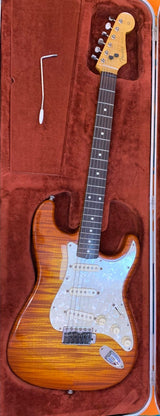 1996 Fender Stratocaster Japan Foto Flame “50 Years” Golden Era FENDER USA HARD CASE