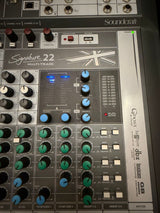 Soundcraft Signature 22 MTK 22-Channel Analog Mixer with Effects 2010s - Black